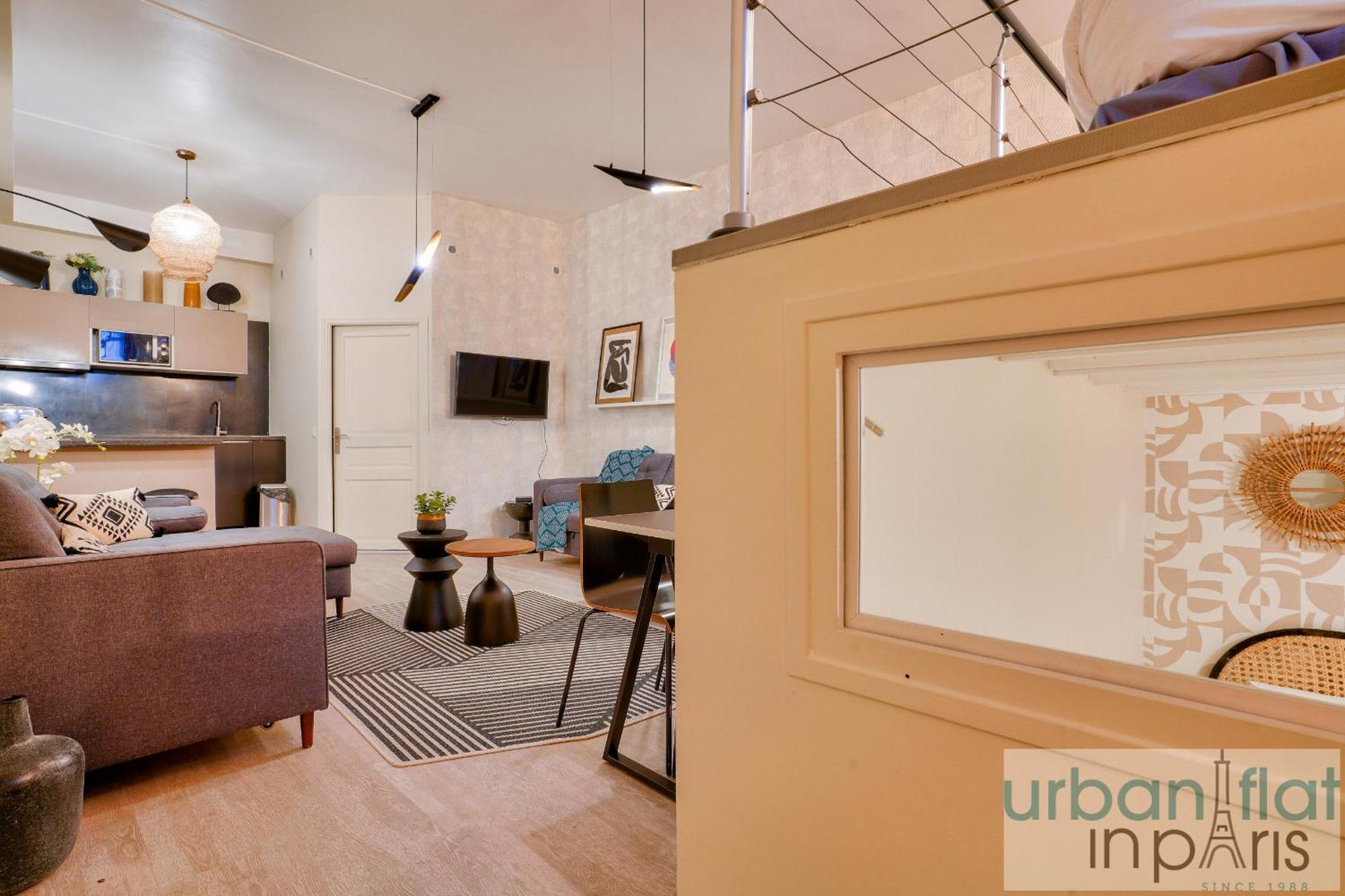 33 - Flat Av Des Champs-Elysees Paris Exterior photo